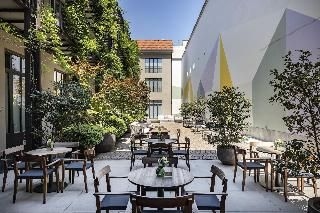 ซาโวนา 18 สวีท (Savona 18 Suites)4