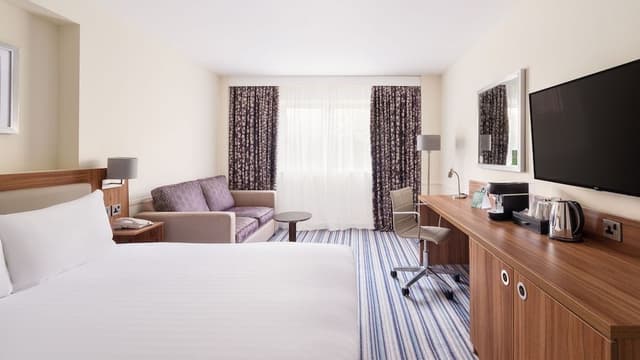 Standard Room, 1 Queen Bed with Sofa bed