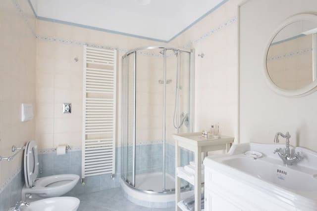 Business Double Room, 1 Bedroom, Balcony, Courtyard View
