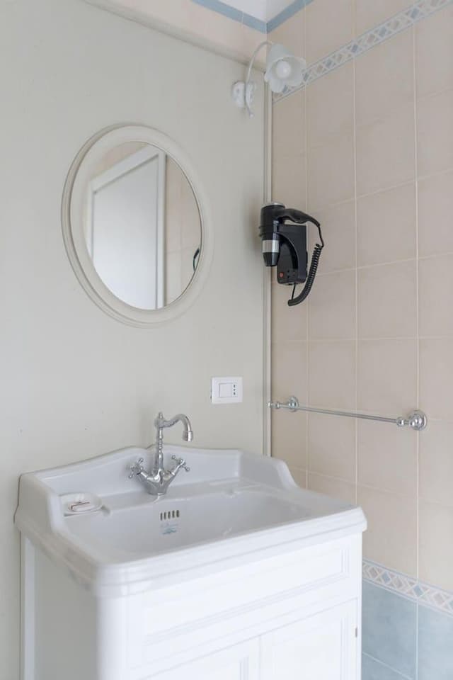 Business Double Room, 1 Bedroom, Balcony, Courtyard View