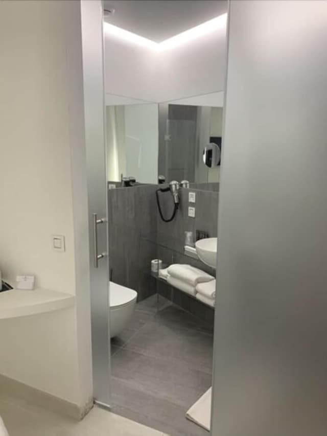 Basic Single Room, 1 Twin Bed