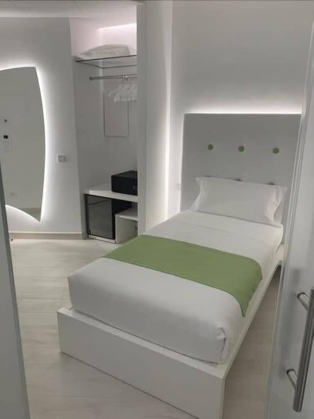 Basic Single Room, 1 Twin Bed