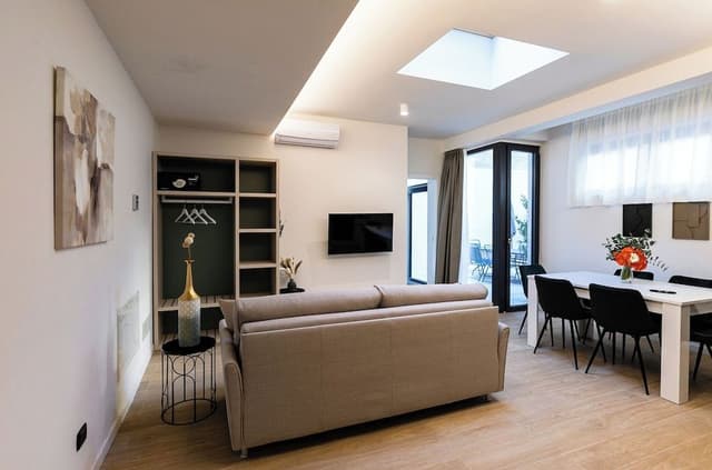 Signature Apartment, Garden View