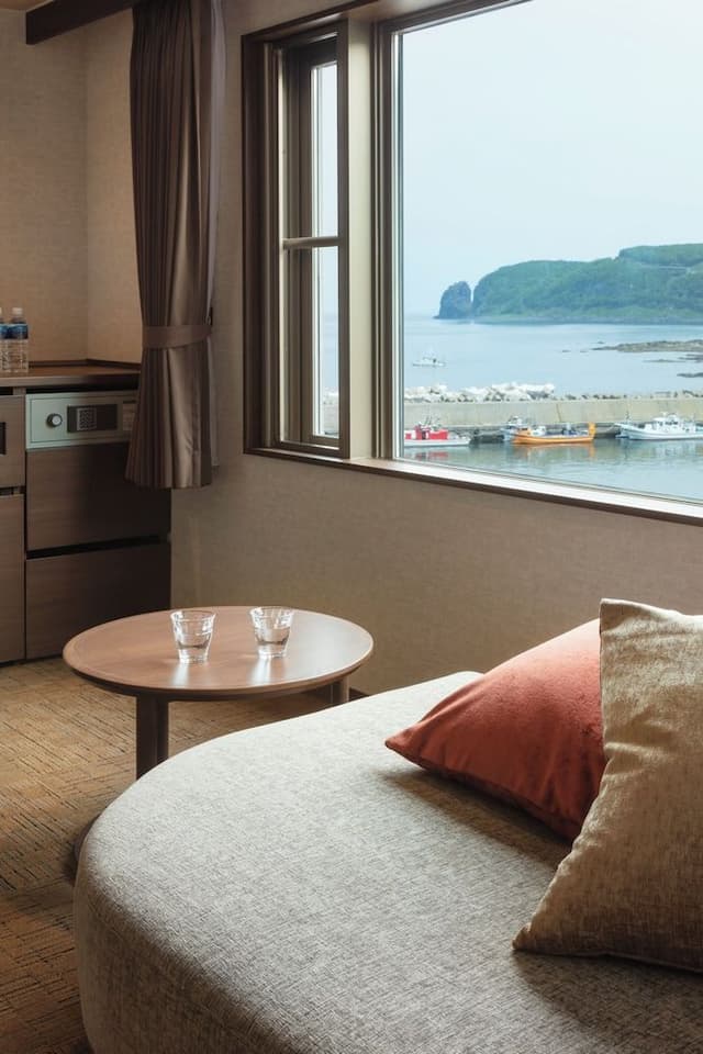 Partial Sea View Twin, Accommodates Up to 2 Guests, Non-Smoking