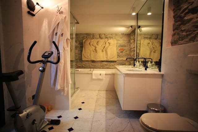 Deluxe Double Room (Split Level)