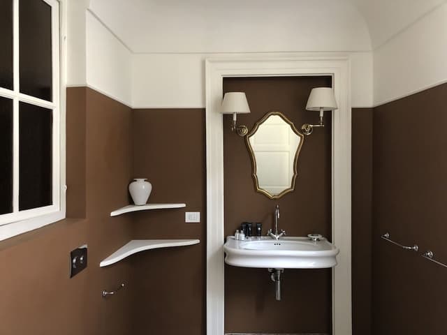 Superior Suite, Hot Tub (Tabacco)