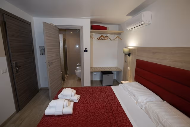 Basic Double or Twin Room