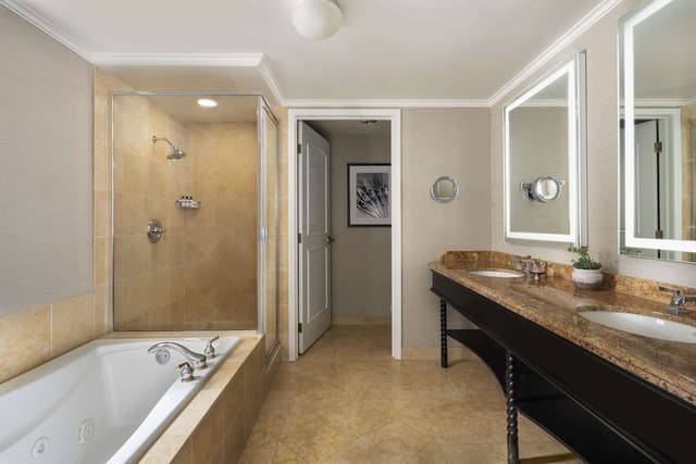 Sunset Suite