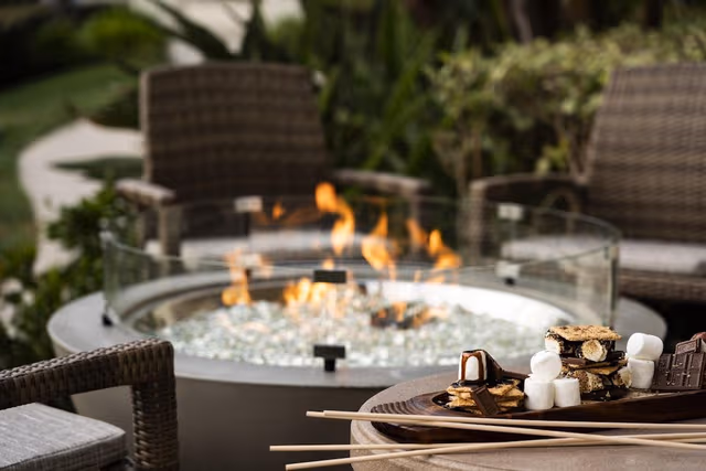 Exclusive Room, 1 King Bed, Patio (with Firepit)