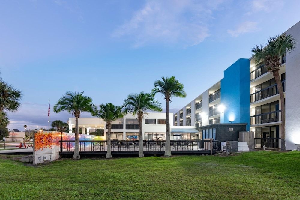 Orlando Continental Plaza Hotel3