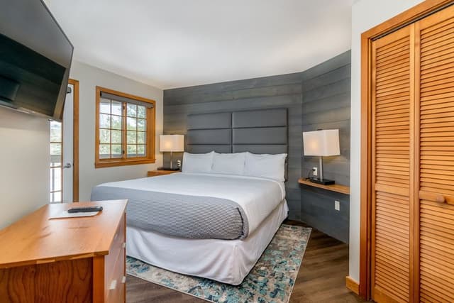 Two Bedroom Condo Mountain View