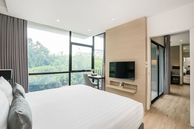 Grand Suite Room with Kitchenette