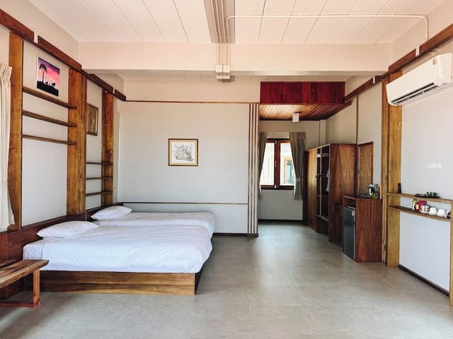 Signature Twin Room, Beach View