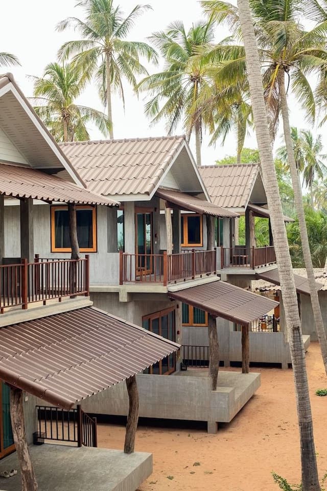 Basic Double Room, Balcony, Partial Sea View