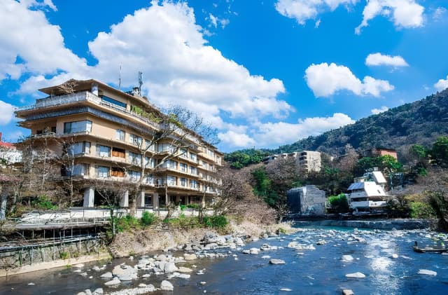 Japanese-Style Room with River View - Annex