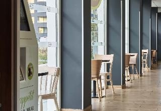 B&B HOTEL Massy Gare TGV2