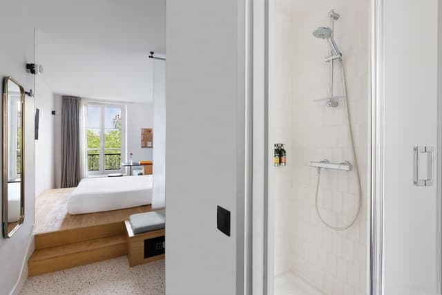 Triple Room (vue Bastille, no elevator)