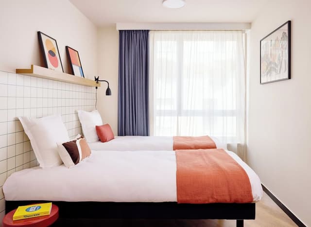 La Room Premium Twin