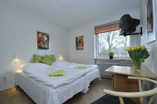 Standard Room, Private Bathroom
