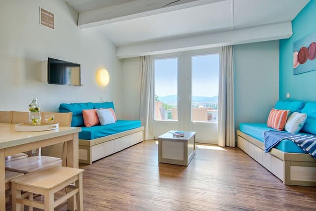 Apartment 6 people - 1 bedroom + 1 sleeping alcove - Terrace or balcony - Sea view