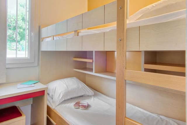 Apartment 6 people - 1 bedroom + 1 sleeping alcove - Terrace or balcony