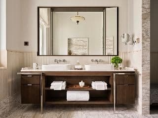 SUITE GRAND