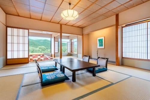 Japanese-Style Room