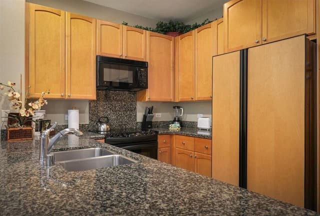 Suite, 3 Bedrooms