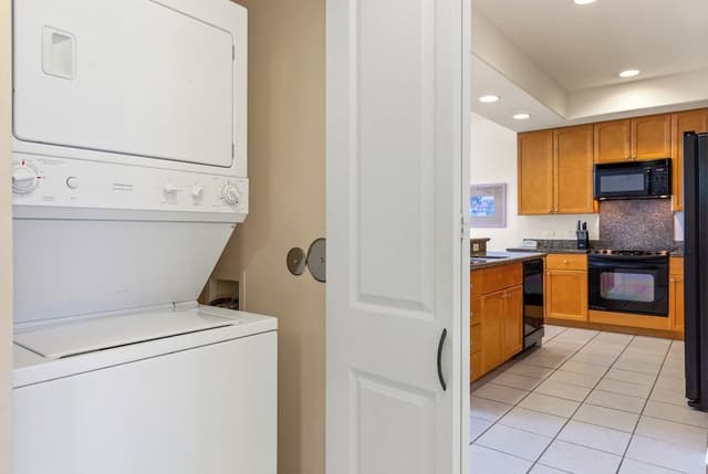 Suite, 3 Bedrooms