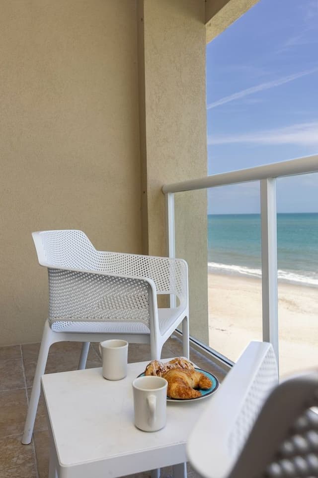 Room, 1 King Bed, Oceanfront