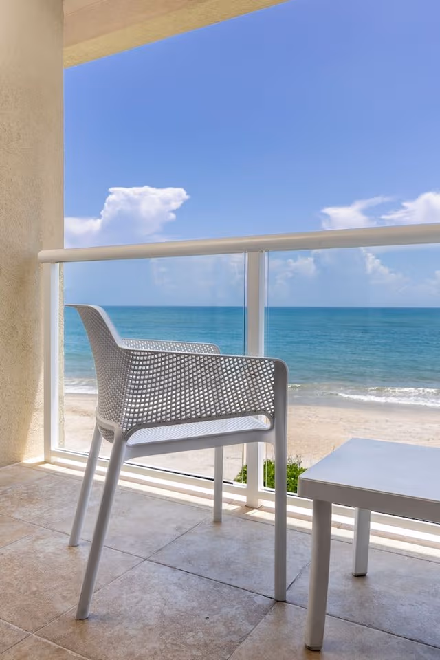 Suite, 1 Bedroom, Oceanfront (Two Queens)