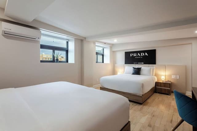 Deluxe Room, Multiple Beds