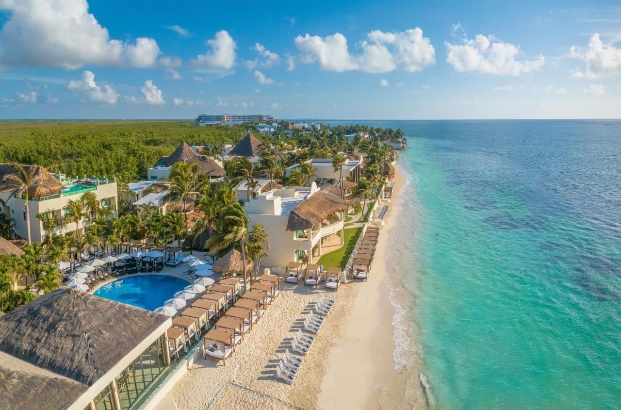 Desire Resort & Spa0