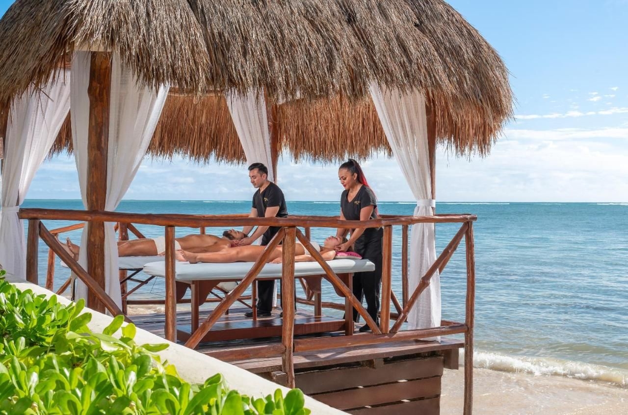 Desire Resort & Spa1