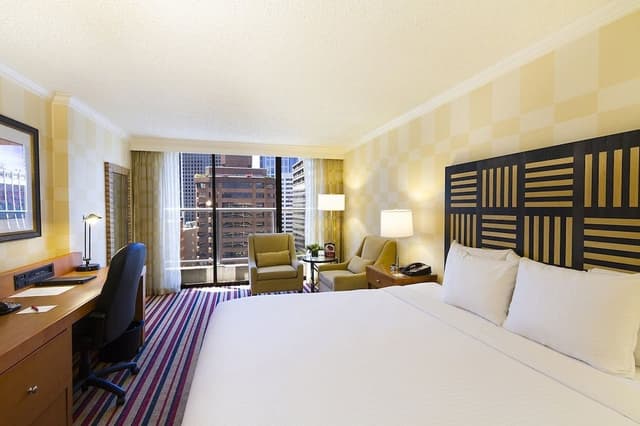 Standard Room, 1 King Bed