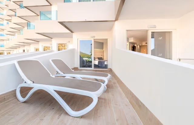 Junior Suite with Big Terrace (2adults)