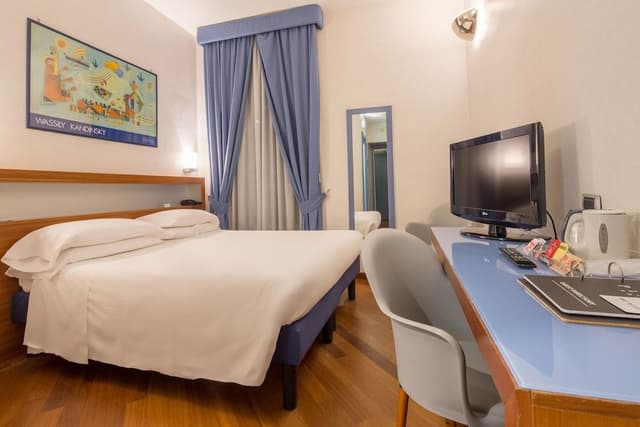 Standard Room, 1 Double Bed (Bed is French Bed)