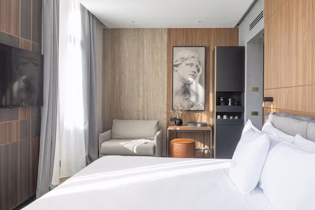 Triple Room