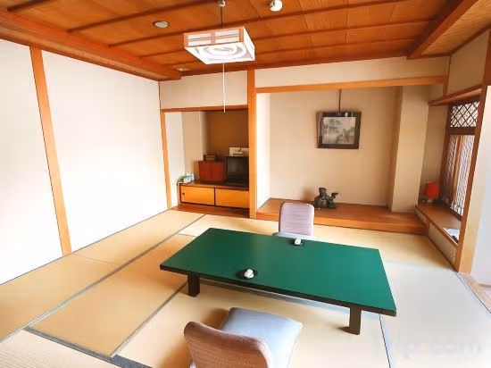 Japanese-Style Room