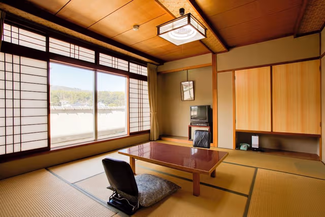 Japanese Style Room, Smoking (10 tatami mats)