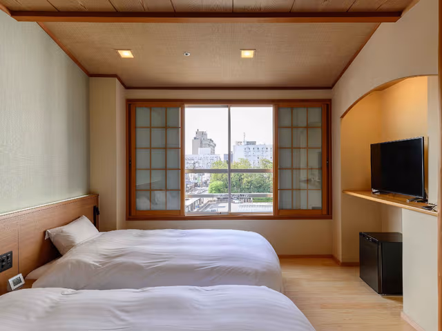 Japanese Style Room with 2 Single Beds or 2 Mattresses
