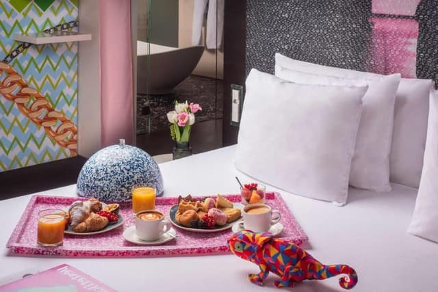 Nhow Junior Suite