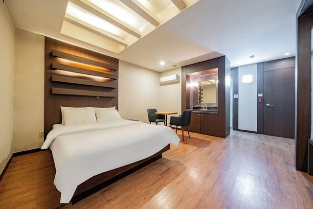 Premium Double Room