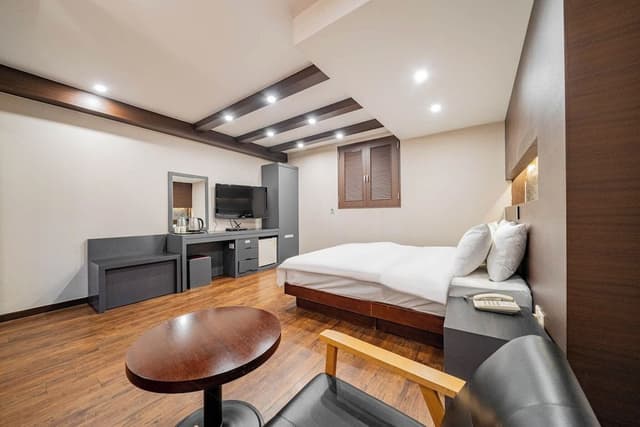 Premium Double Room
