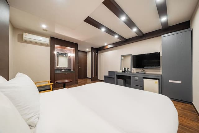 Premium Double Room