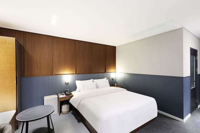 Premium Double Room