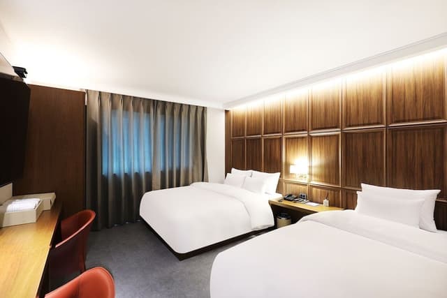 Premium Twin Room
