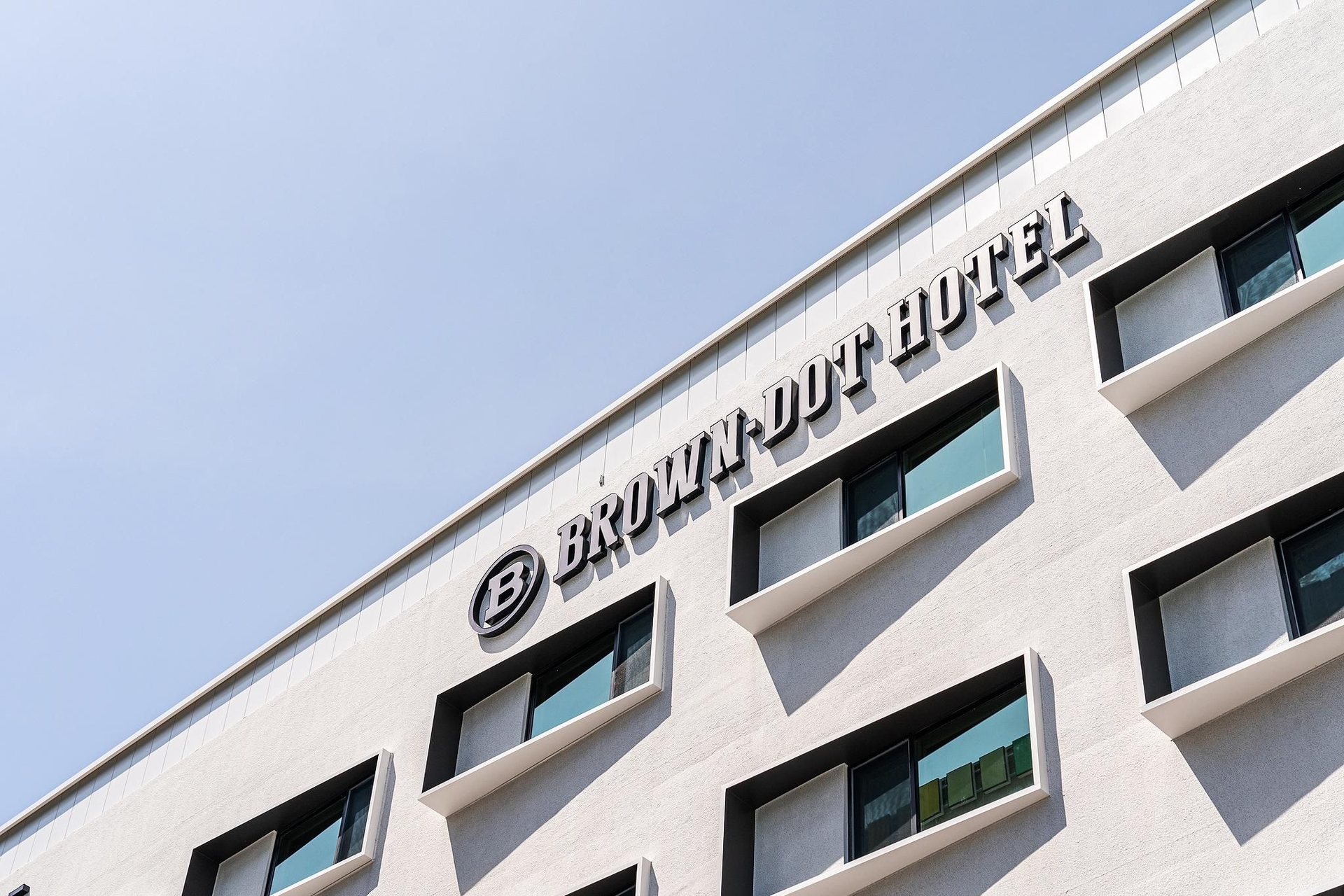 บราวน์ดอท แอร์พอร์ต นิว ทาวน์ (Browndot airport new town)1