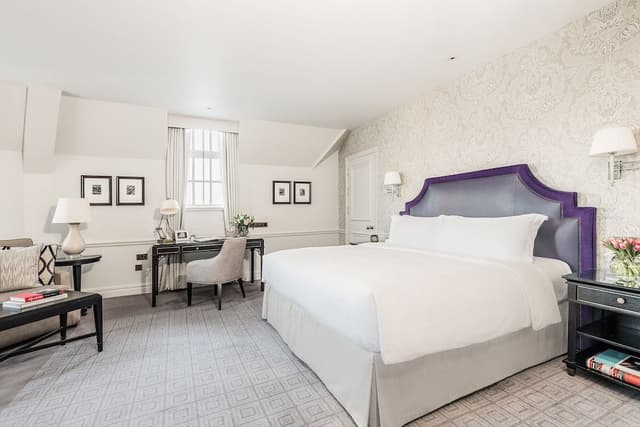 Club Junior Suite