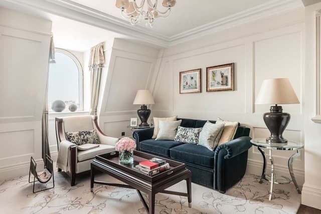 Club Junior Suite